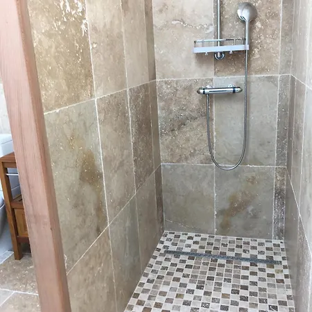 Maison Des Createurs * Meux