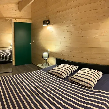 Maison Des Createurs Alpehytte