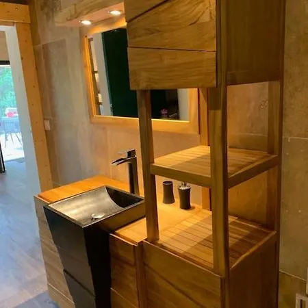 Maison Des Createurs Meux