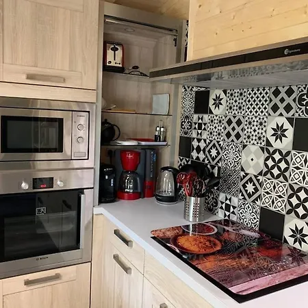 Maison Des Createurs *