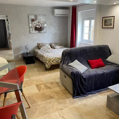 Maison Des Createurs * Meux