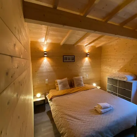 Maison Des Createurs *