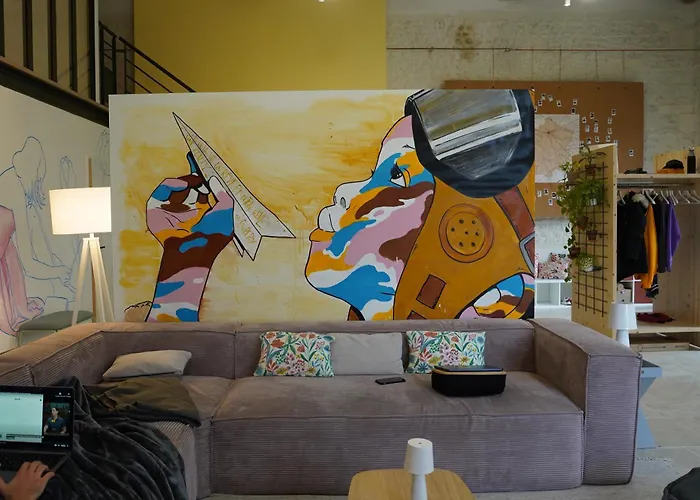 Maison Des Createurs Meux